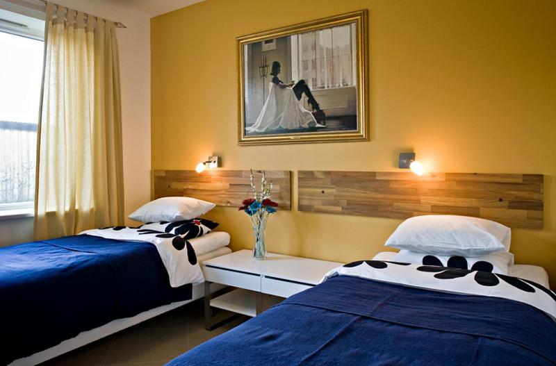 Staylong Hotell Täby Buitenkant foto